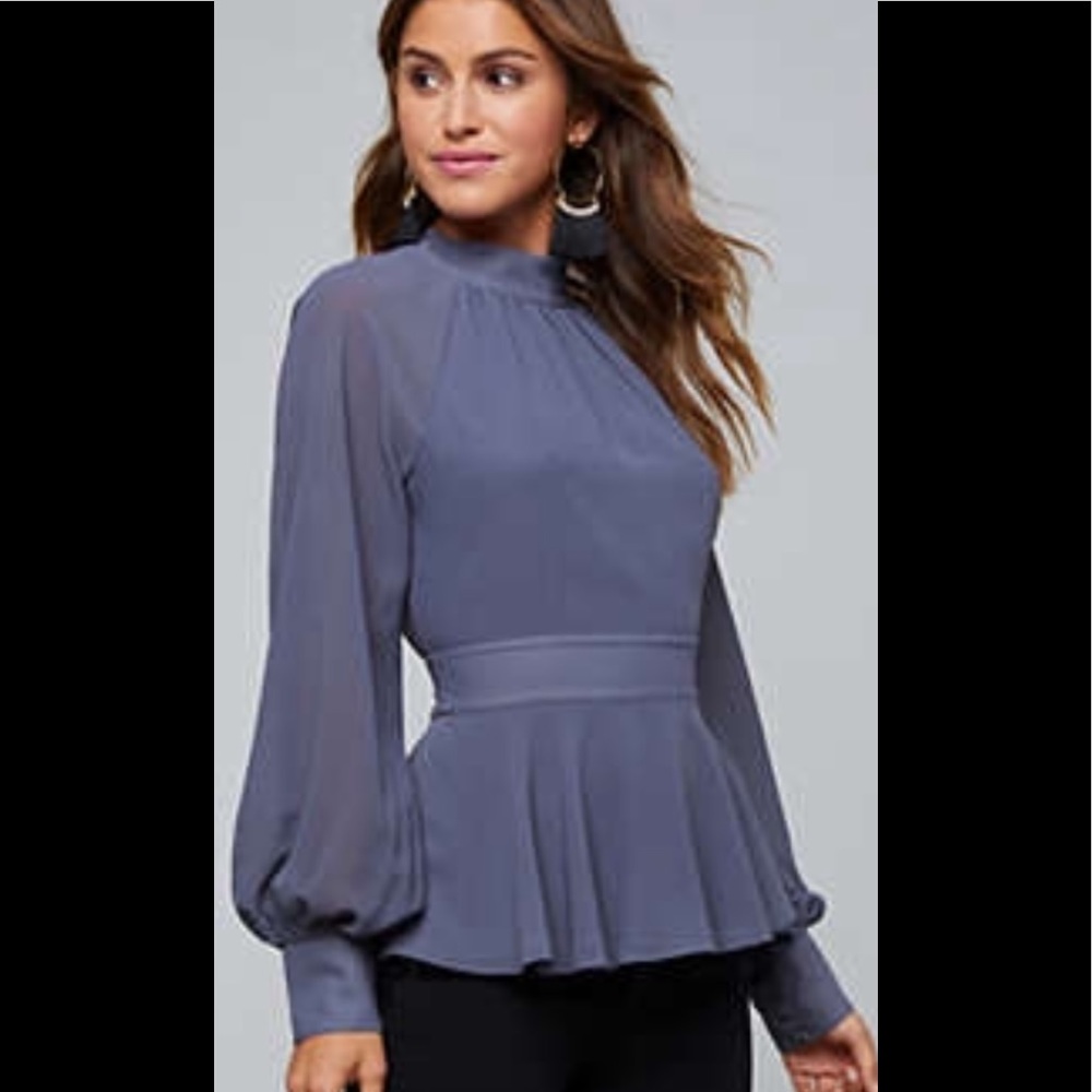 ❤️LOOKING ❤️Bebe Gathered Peplum blouse size 12